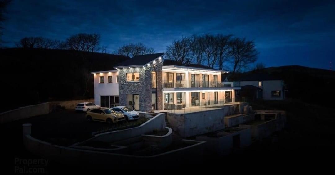 The Wylies Hotel Dunmurry Exterior photo